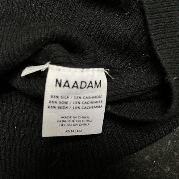 Nadaam black silk cashmere longs sleeved cropped sweater - Picture 4 of 5